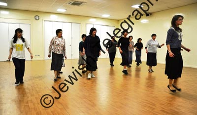 Simcha Dancing (5)