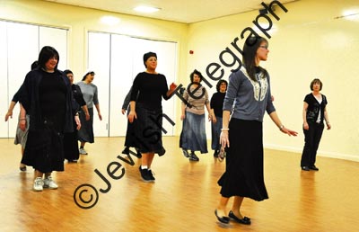 Simcha Dancing (7)